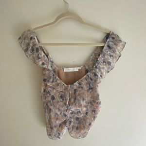 ASTR The Label Rue Too in Peach & Grey Floral size M